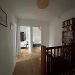 Σπίτι διακοπών Family House With Garden