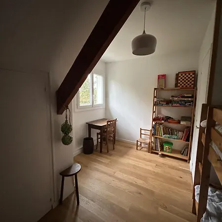 Family House With Garden Vakantiehuis *