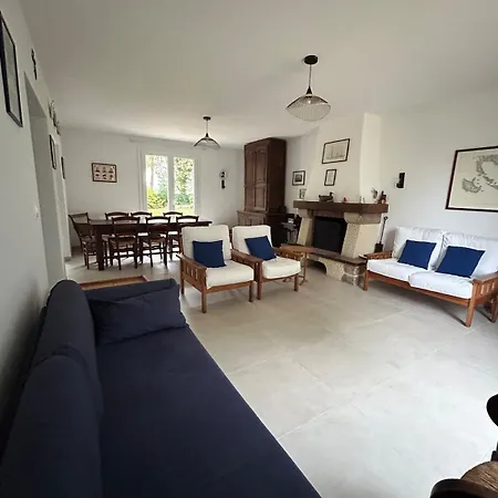 Family House With Garden Vakantiehuis *