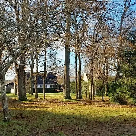 Family House With Garden * Mesquer