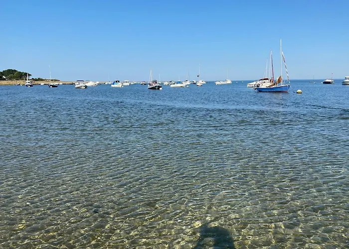 Family House With Garden Сasa de vacaciones