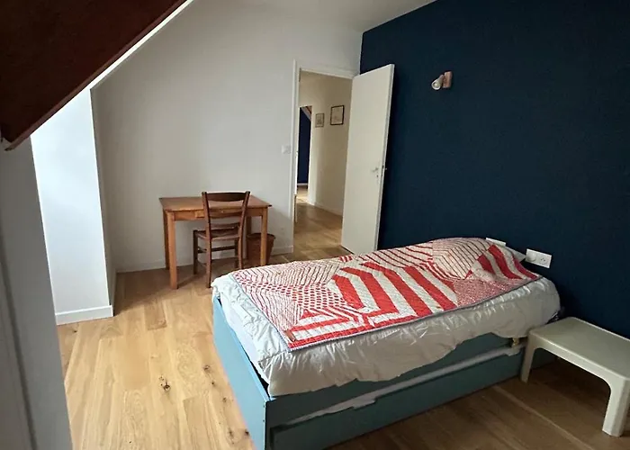 Family House With Garden *